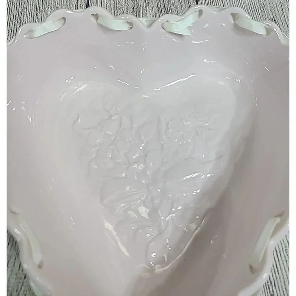 Longaberger Pottery Heart Shaped Ramekin Sweetheart Trinket Candy Dish Pink 8.5" - Picture 2 of 5